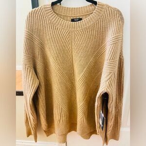 Simply Vera Tan Sweater